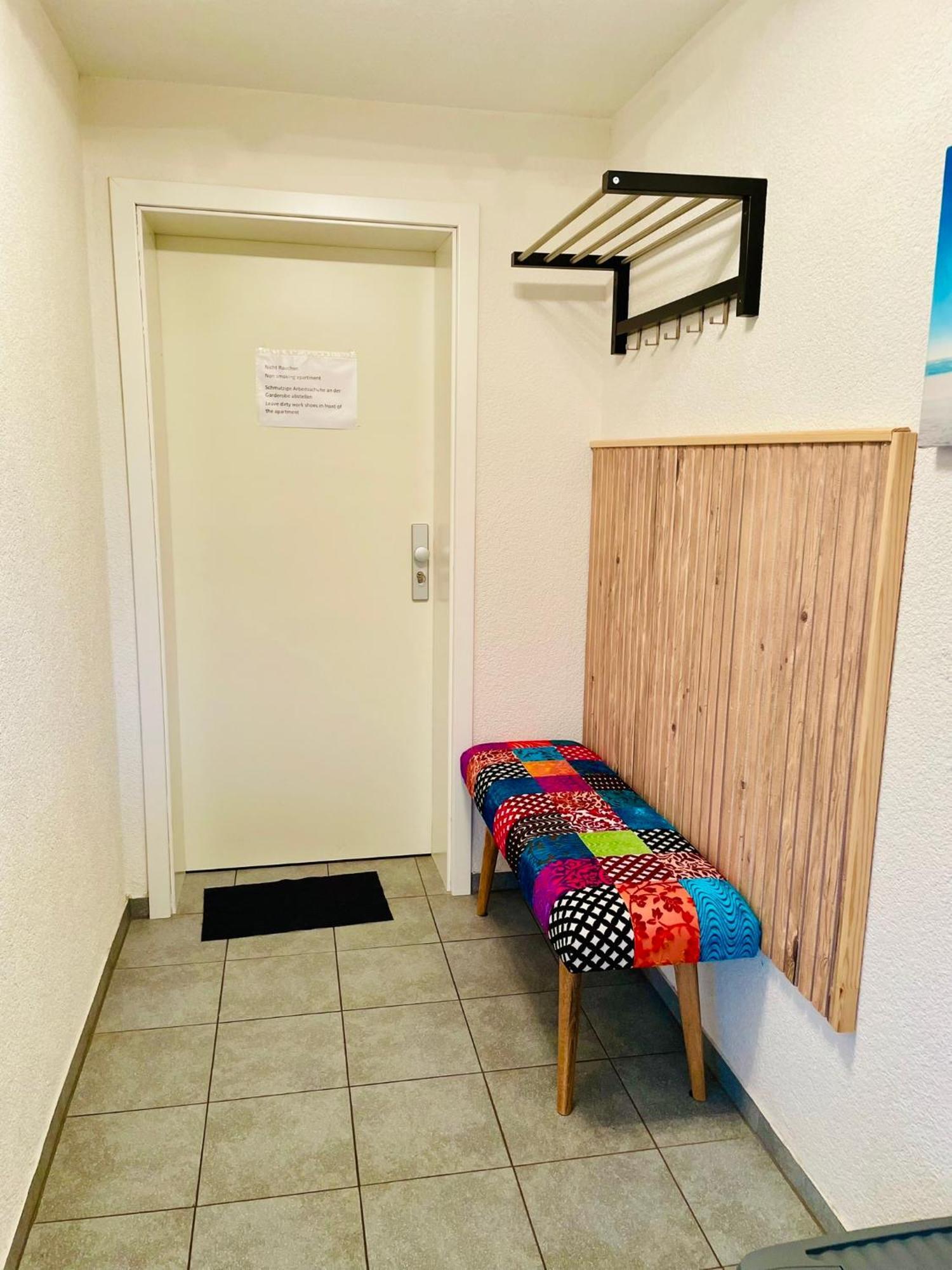 Kleine Auszeit Ferienwohnung Nahe Bosenbergklinik Mit Parkplatz, Haustiere Willkommen Sankt Wendel Exterior photo